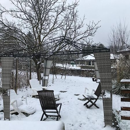 Appartement Dans Maison Brie-et-Angonnes ภายนอก รูปภาพ